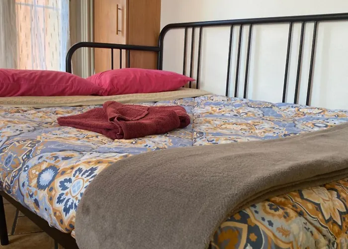 Saragozza Apartmán *